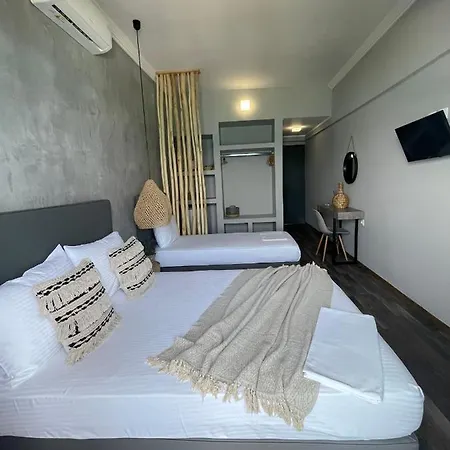 Hotel Xenios Pefkochori