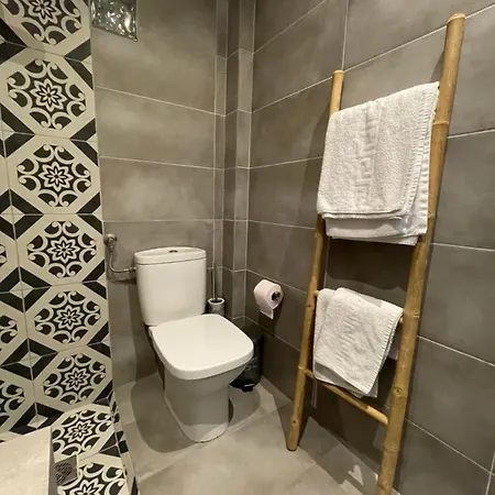 Hotel Xenios *