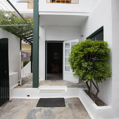 Xenios מלון פפקוהורי