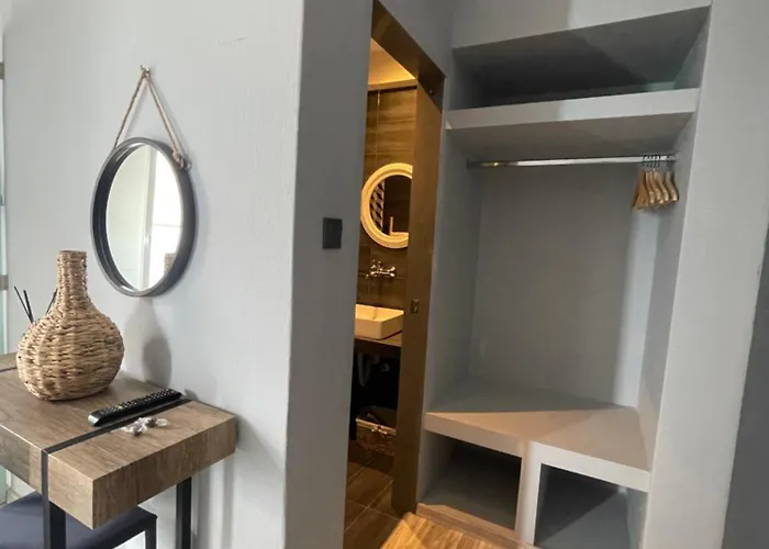 Hotel Xenios *