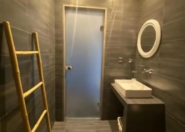 Xenios Hotel